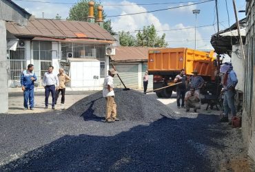 آغاز آسفالت‌ریزی ورودی بازارچه توسط شهرداری گوراب زرمیخ