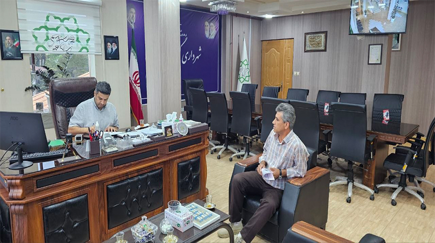 دیدار شهروندان با شهردار گوراب زرمیخ